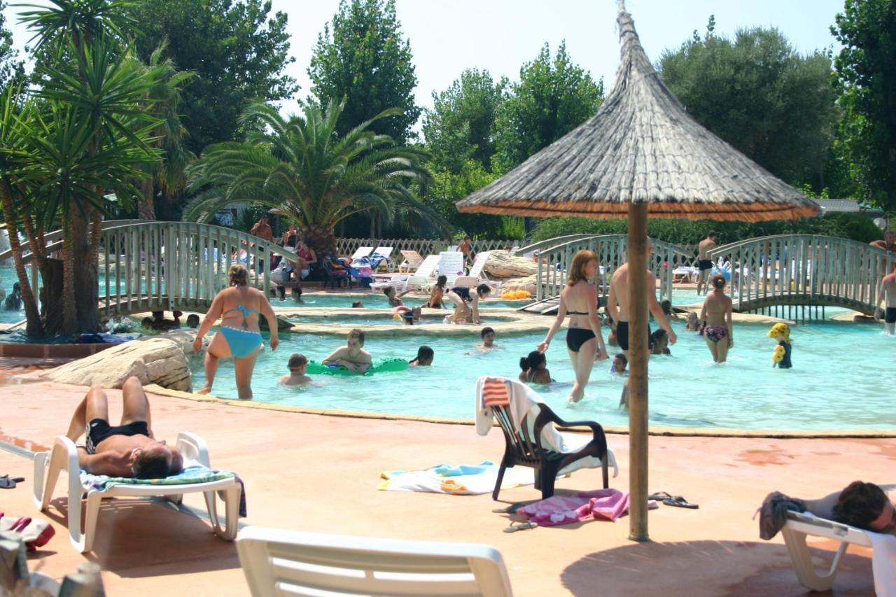Vias-Plage Camping Les Salisses Quality Holidays Esterno foto